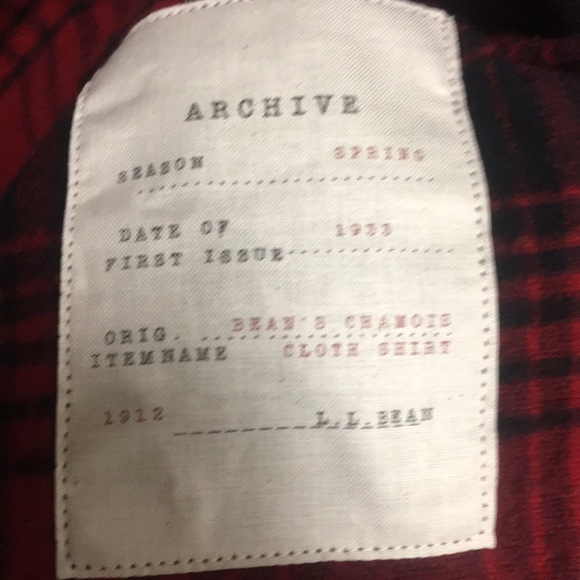 New with tags L.L.Bean Signature Mountain Red; plaid flannel. Slim fit size SR - Picture 9 of 11